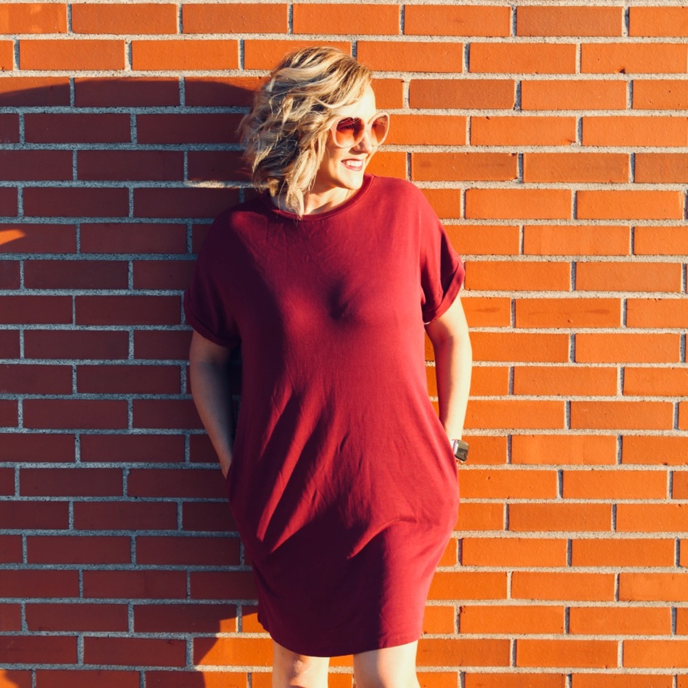Sweatshirt dress w/ pockets
